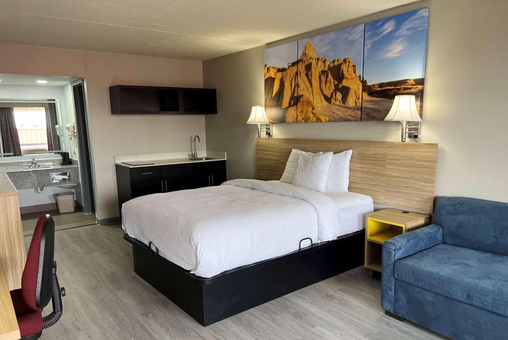 Days Inn By Wyndham Salina South Εξωτερικό φωτογραφία