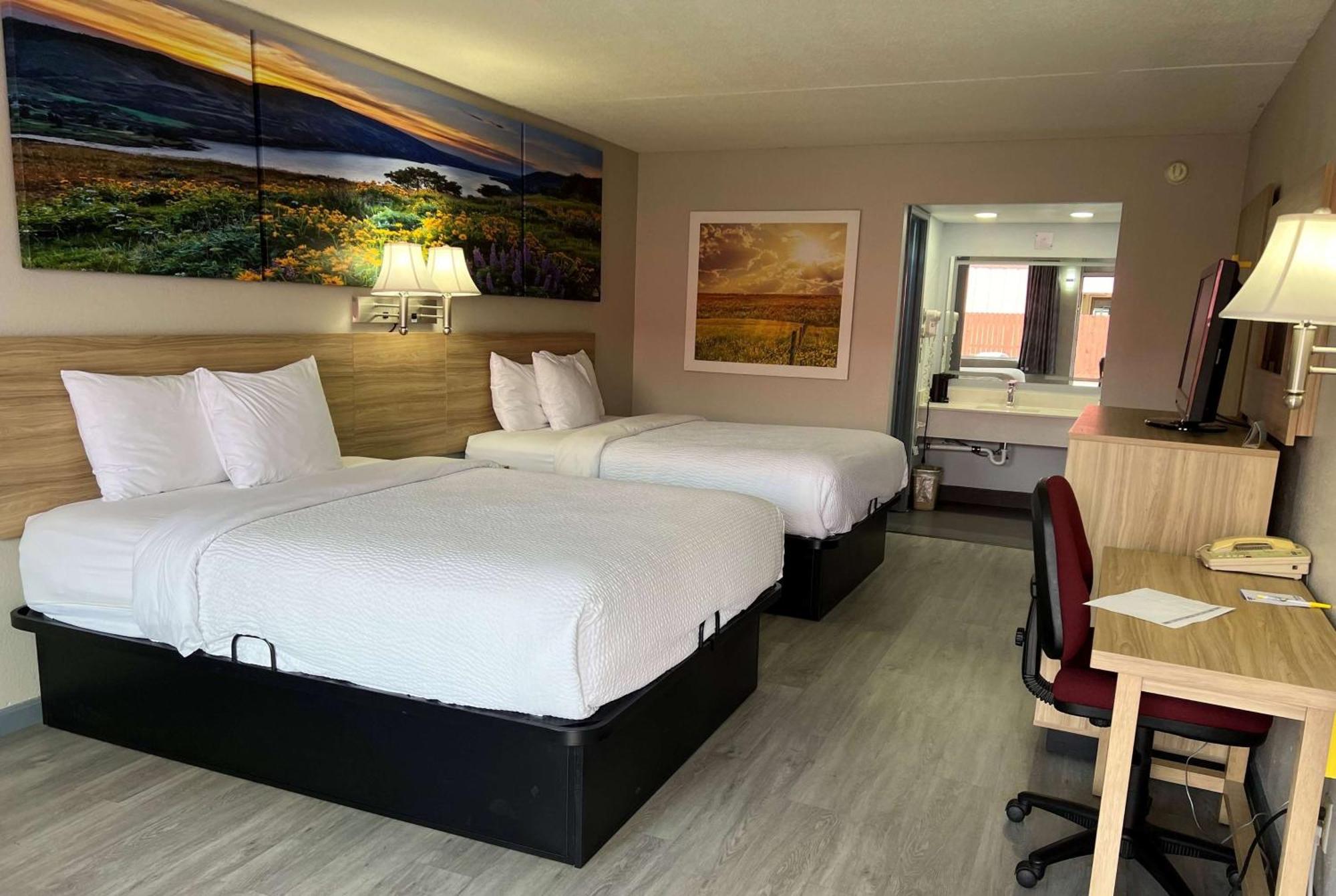 Days Inn By Wyndham Salina South Εξωτερικό φωτογραφία